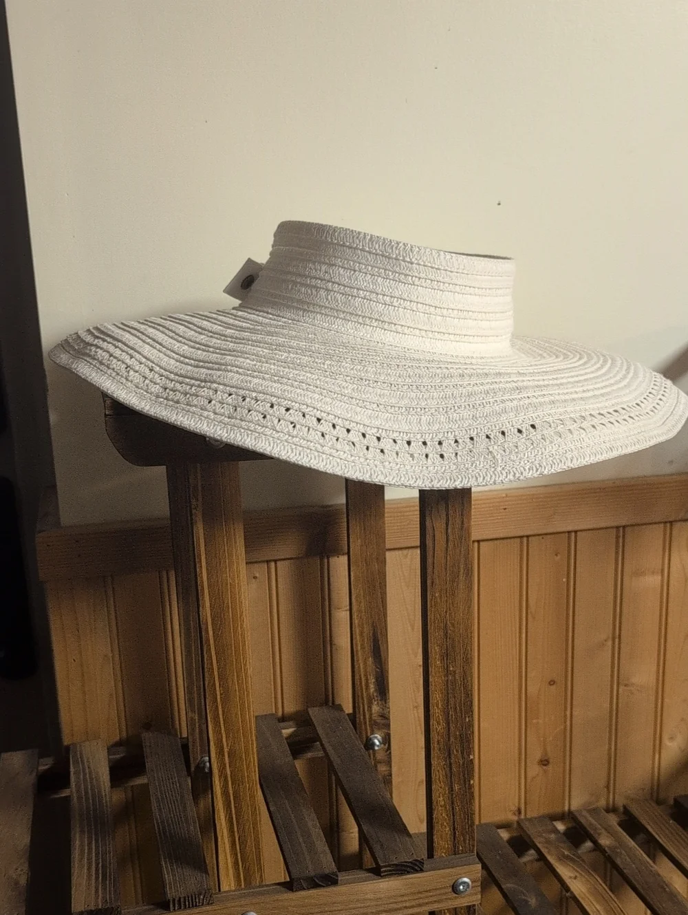 Shade & Shore White Wide Brim Crochet Sun Hat